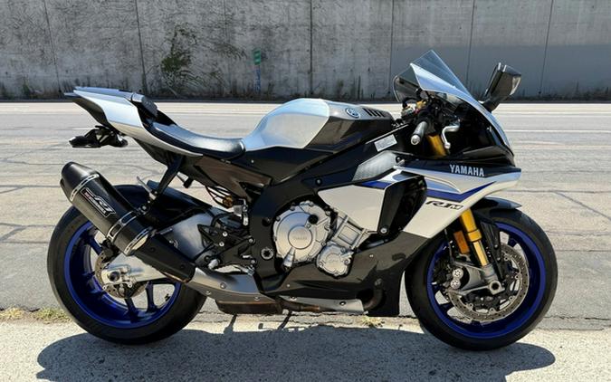 2015 Yamaha YZF R1M
