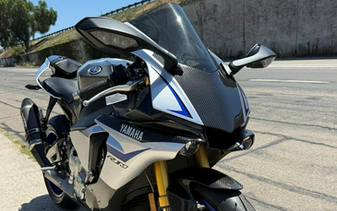 2015 Yamaha YZF R1M