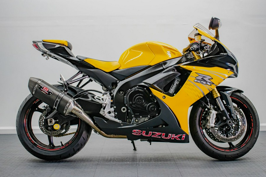 2012 Suzuki GSX-R750™