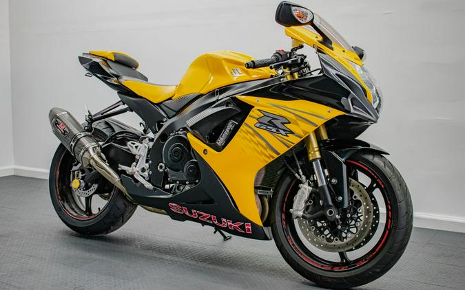 2012 Suzuki GSX-R750™