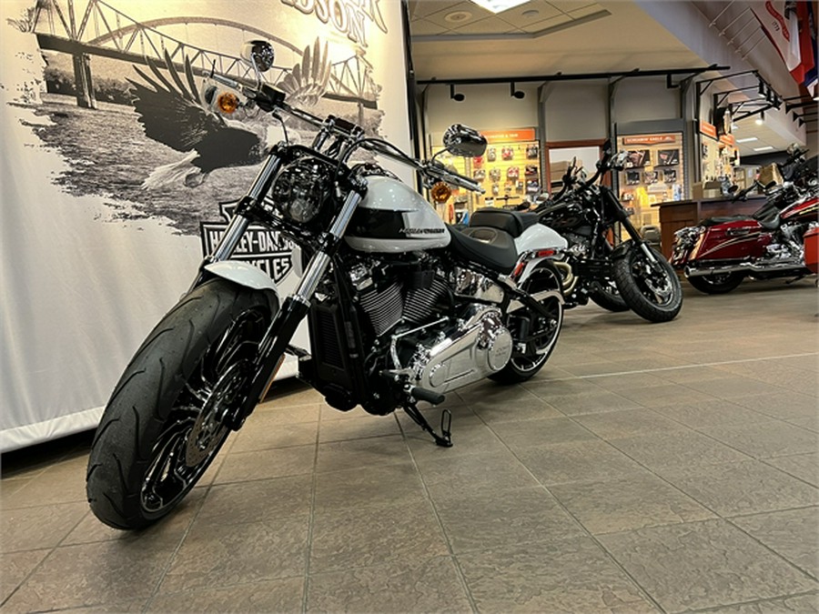 2024 Harley-Davidson Breakout