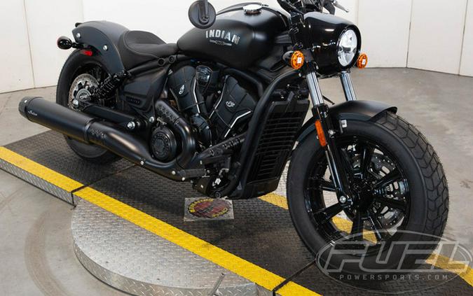 2025 Indian Scout Bobber Limited +Tech Black Metallic