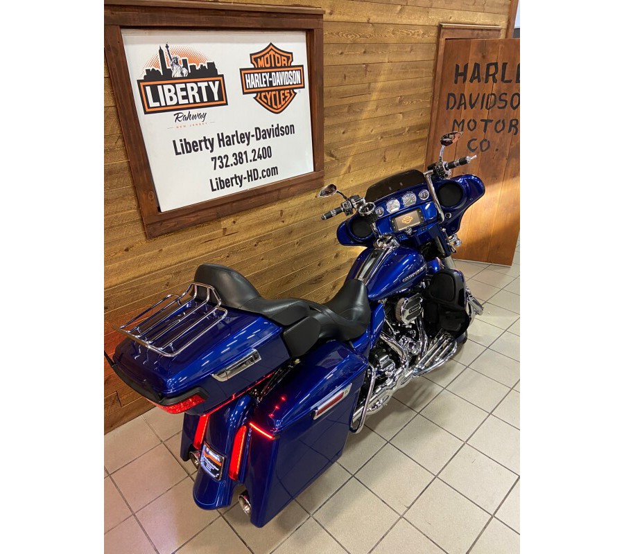 2015 Electra Glide Ultra Limited Superior Blue FLHTK