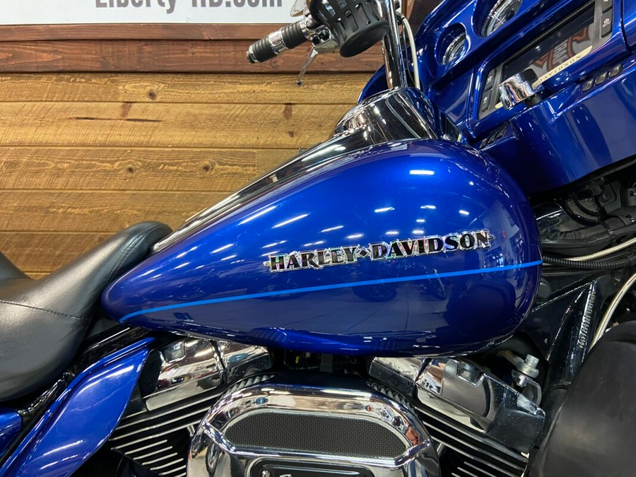 2015 Electra Glide Ultra Limited Superior Blue FLHTK