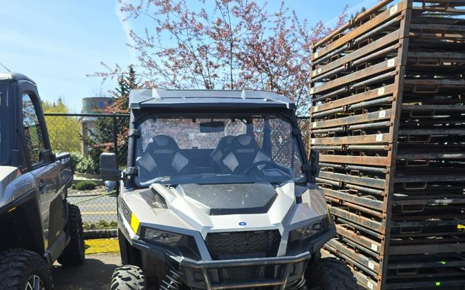 2022 Polaris Industries GENERAL 4 1000 PREMI