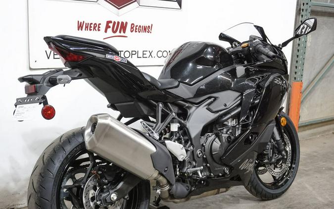 2024 Kawasaki Ninja® ZX™-4R ABS