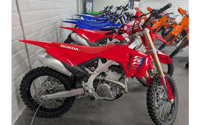 2026 CRF250R - Honda