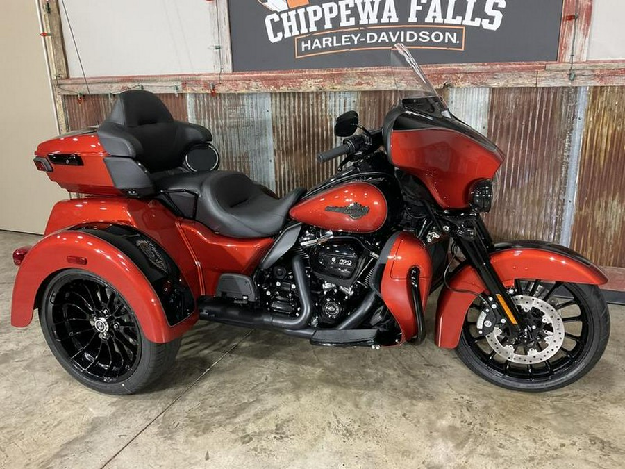 2025 Harley-Davidson® FLHTCUTG - Tri Glide® Ultra