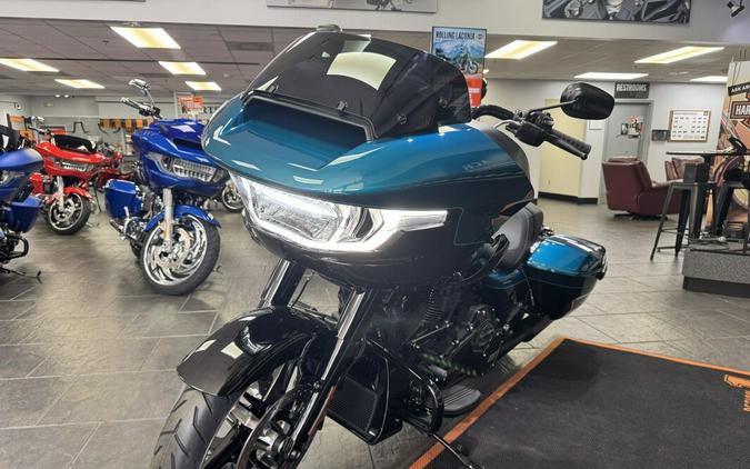 2026 Harley-Davidson® Road Glide® Teal Thunder / Vivid Black Black Trim