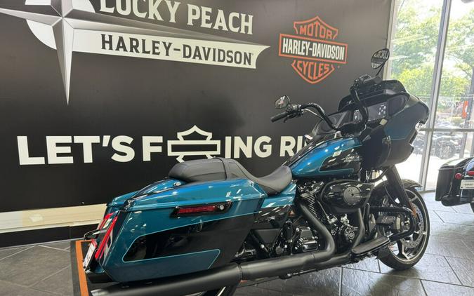 2026 Harley-Davidson® Road Glide® Teal Thunder / Vivid Black Black Trim