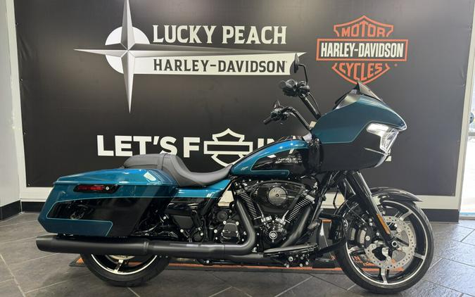 2026 Harley-Davidson® Road Glide® Teal Thunder / Vivid Black Black Trim