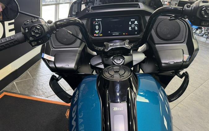 2026 Harley-Davidson® Road Glide® Teal Thunder / Vivid Black Black Trim