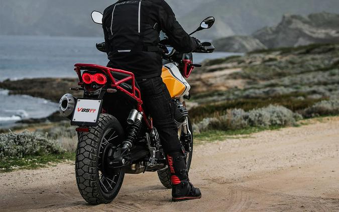 2023 Moto Guzzi V85 TT Adventure