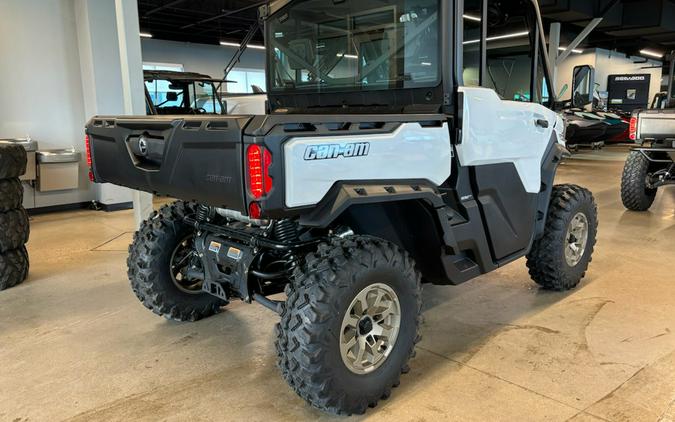 2024 Can-Am Defender Limited CAB HD10