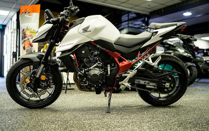 2025 Honda CB750 Hornet