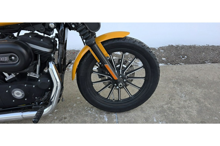 2011 Harley-Davidson® XL883N IRON 883