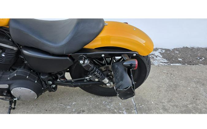 2011 Harley-Davidson® XL883N IRON 883