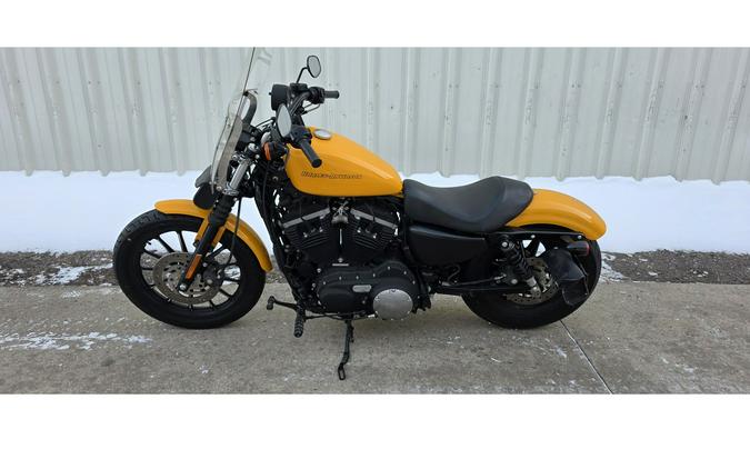2011 Harley-Davidson® XL883N IRON 883