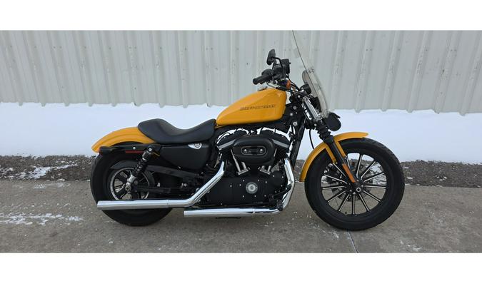 2011 Harley-Davidson® XL883N IRON 883