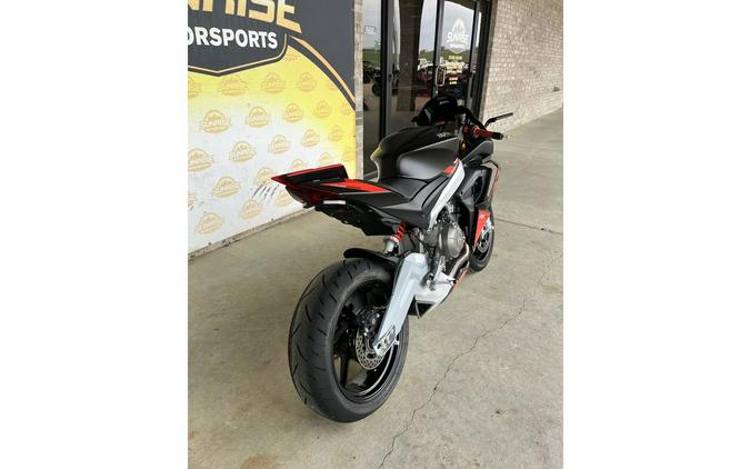 2025 Aprilia RS 660 Base
