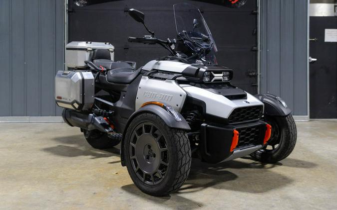2025 Can-Am Canyon XT