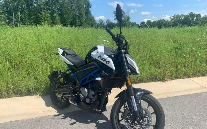 2025 300NK - CFMOTO