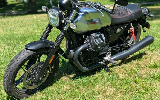 2020 Moto Guzzi V7 III Stone S