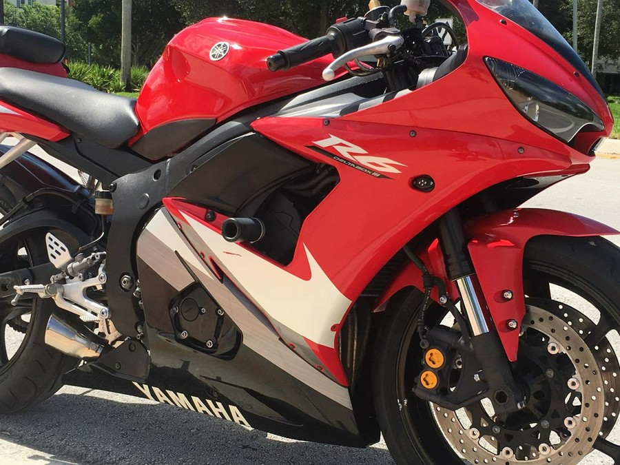 2006 Yamaha R6