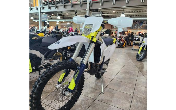 2024 Husqvarna Motorcycles FE 350w