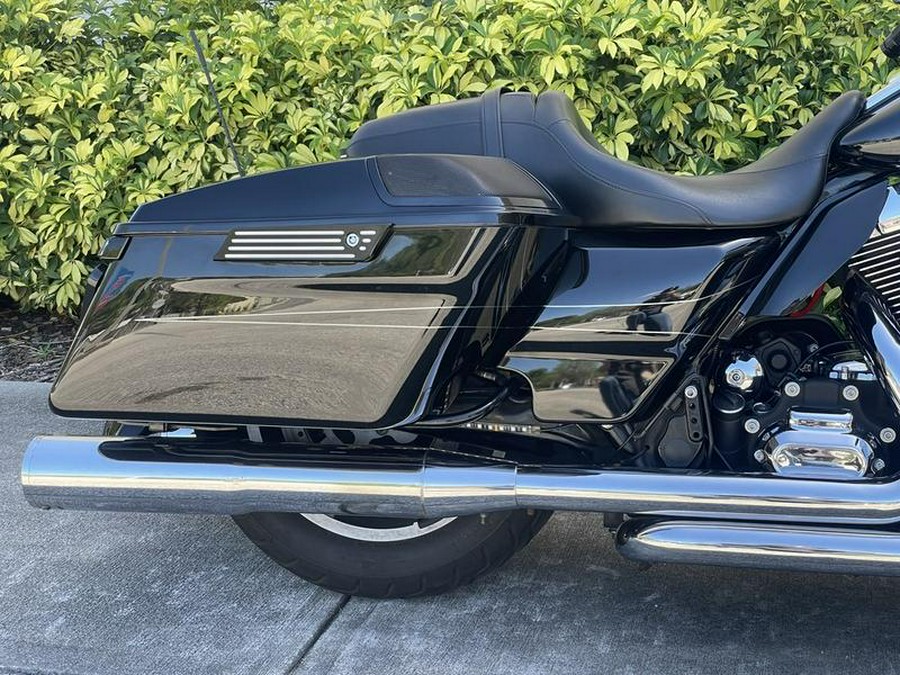 2015 Harley-Davidson® FLHXS - Street Glide® Special