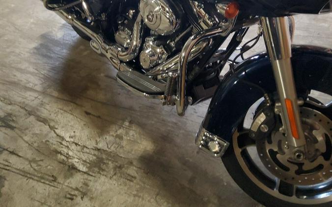 2013 Harley-Davidson Road Glide® Custom
