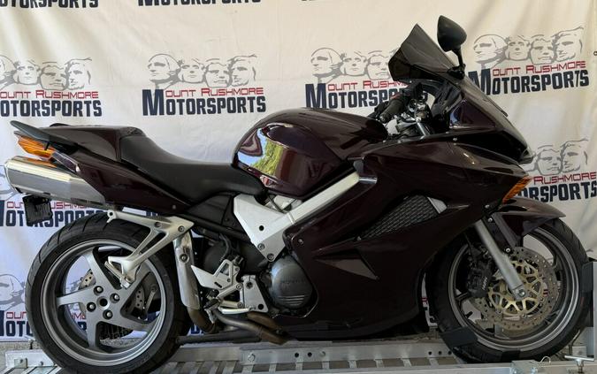 Incoming Unit: 2004 Honda VFR800