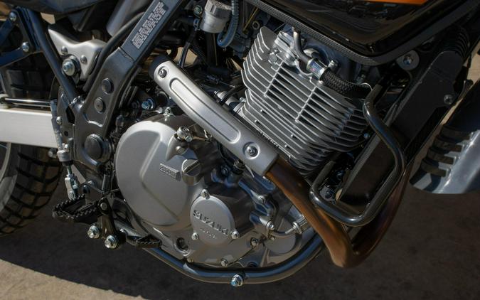 2026 SUZUKI DR650S