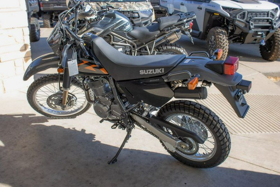 New 2026 SUZUKI DR650S