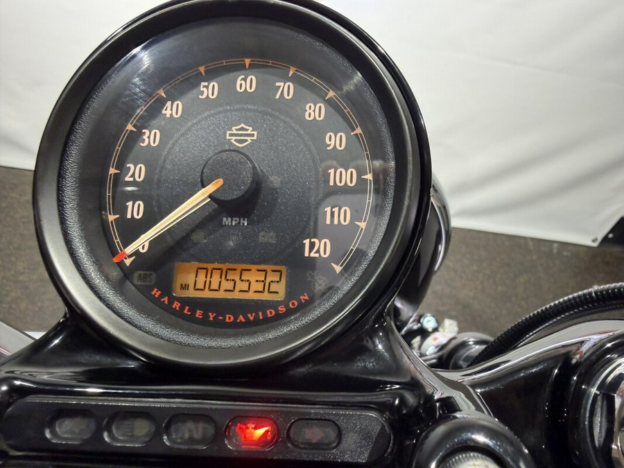 2015 Harley-Davidson® Forty-Eight®