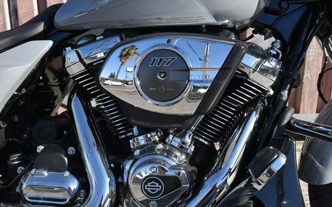 2026 Harley-Davidson® Street Glide® FLHX