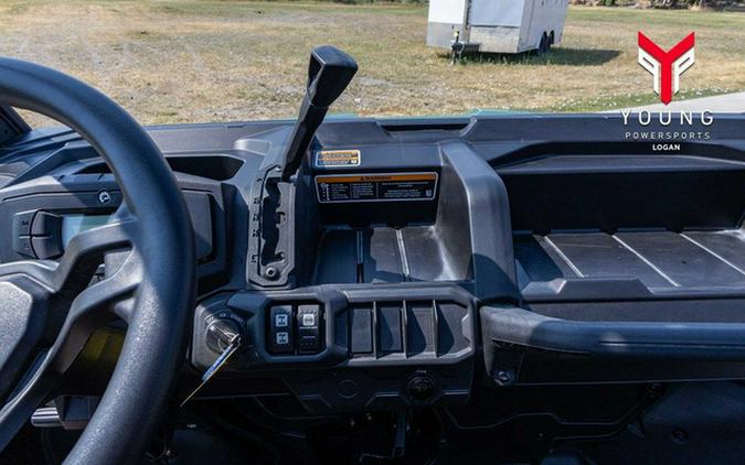 2026 Can-Am Defender HD7