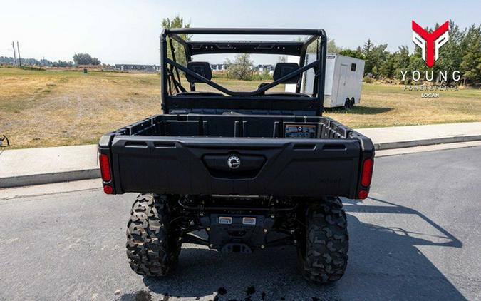 2026 Can-Am Defender HD7