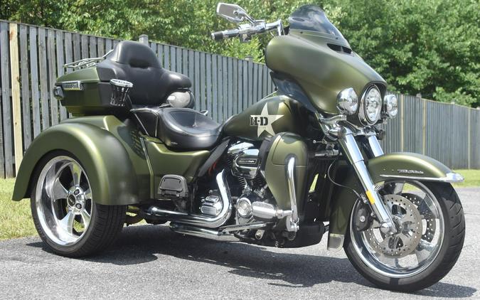 2022 Harley-Davidson Tri Glide Ultra Mineral Green Denim Deluxe