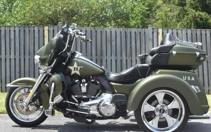 2022 Harley-Davidson Tri Glide Ultra Mineral Green Denim Deluxe