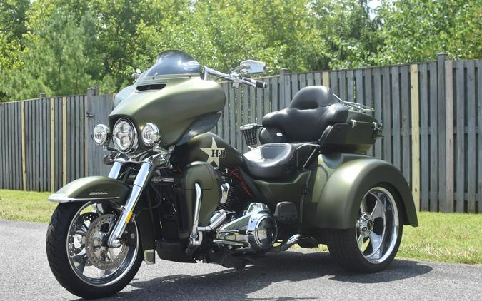 2022 Harley-Davidson Tri Glide Ultra Mineral Green Denim Deluxe