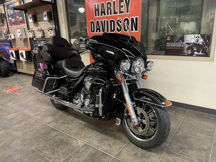 2017 Harley-Davidson® FLHTK - Ultra Limited