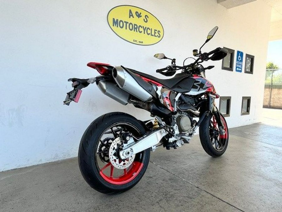 New 2025 Ducati HYPERMOTARD 698 RVE