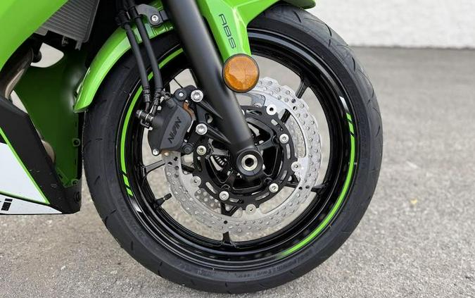2025 Kawasaki Ninja® 650 KRT Edition ABS
