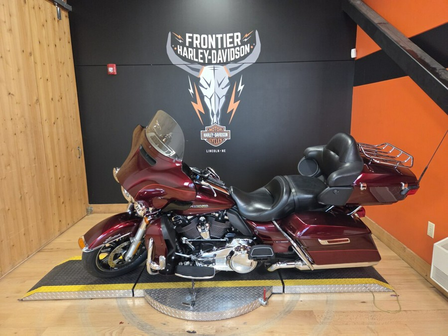 FLHTK 2017 Ultra Limited