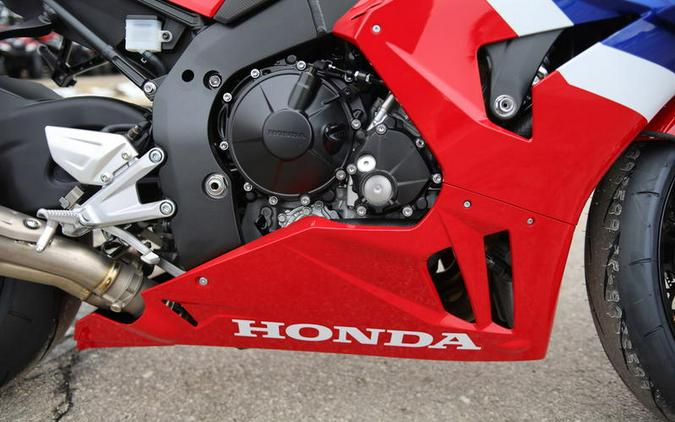 2026 Honda® CBR1000RR-R Fireblade SP