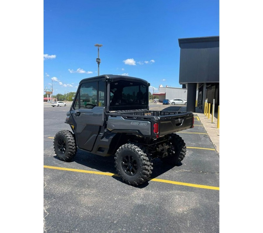 2024 Can-Am Defender Limited HD10