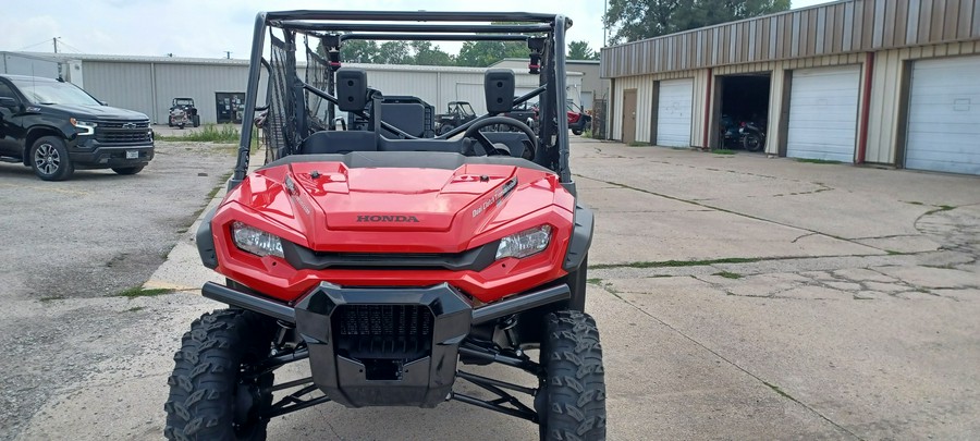 2023 Honda Pioneer 1000-5 Deluxe