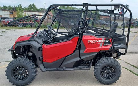 2023 Honda Pioneer 1000-5 Deluxe