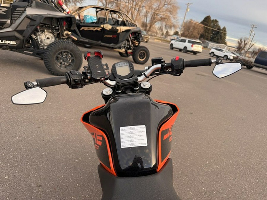 2023 KTM F4188W2